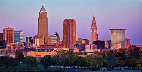 Cleveland Skyline Sunset Photograph by Marcia Colelli - Pixels