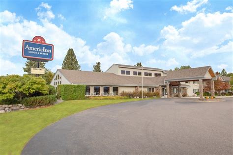 AmericInn by Wyndham Rhinelander | Rhinelander, WI Hotels