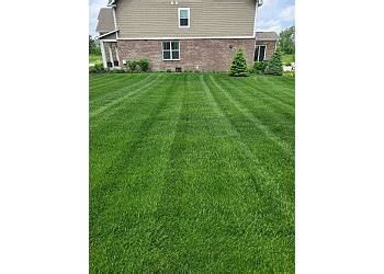 3 Best Lawn Care Services in Indianapolis, IN - Expert Recommendations