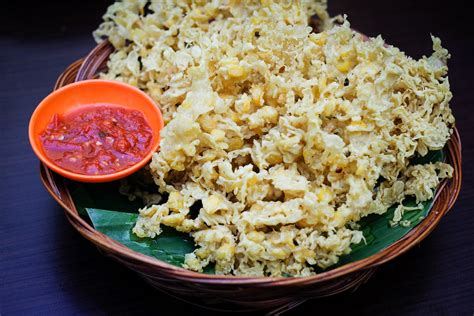 The Ultimate Makassar Food Guide - Miss Tam Chiak