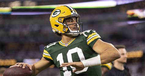 Packers' Jordan Love Earns $500K Contract Incentive With Playoff Win ...