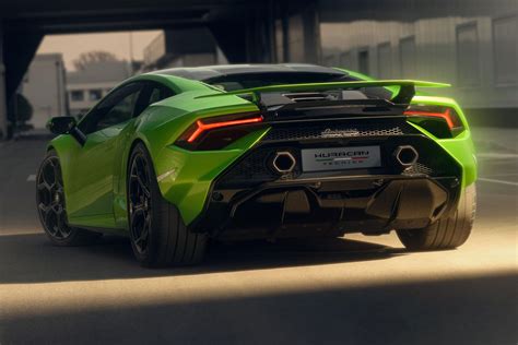 2023 Lamborghini Huracan Tecnica unveiled | CarExpert