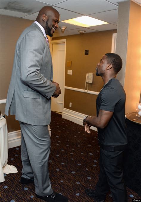 Shaquille O'Neal And Kevin Hart Pose For The Best Photo The Internet ...