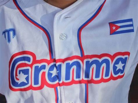 Alazanes triunfan y respiran en play off cubano de béisbol (+Fotos) - Noticias Prensa Latina