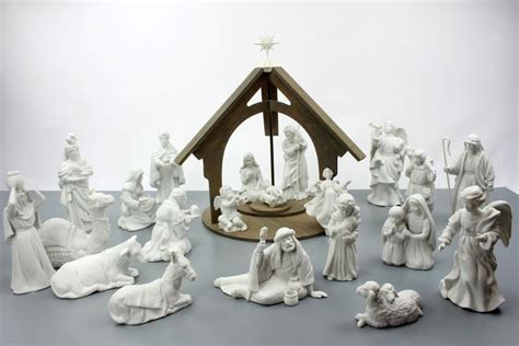 AVON Vintage White Porcelain Nativity Set 20 Boxes, 22 Pieces | White ...