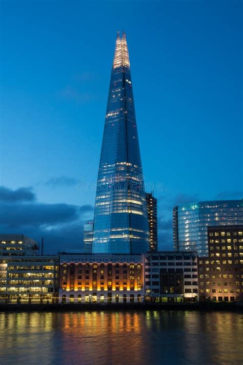 The shard by Night editorial stock photo. Image of high - 29011398