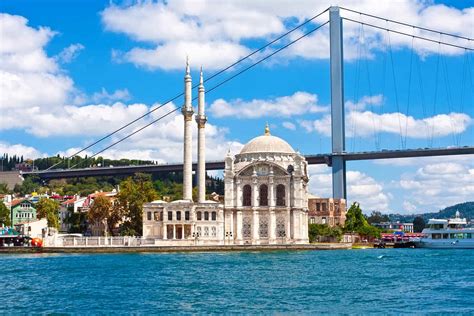 17 Things to Do in Istanbul ️ Insider's Tips from a Local!