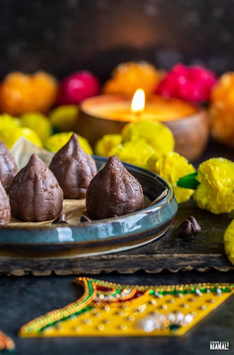 Chocolate Modak Story - Cook With Manali