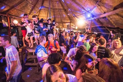 Vang Vieng Nightlife: The Best Bars and Clubs - Mad Monkey