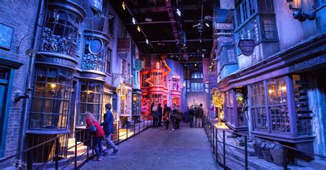 harry potter tour - NLE