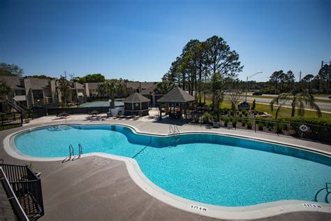 The Club At Town Center - Jacksonville, FL | Apartment Finder