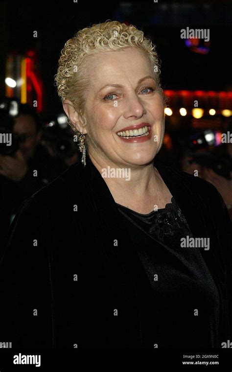 Lynn Redgrave at the Premiere of 'Peter Pan' in Leicester Square, London Stock Photo - Alamy