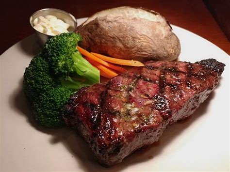 JAK'S GRILL, Seattle - Photos & Restaurant Reviews - Order Online Food Delivery - Tripadvisor