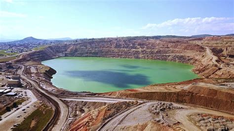 Berkeley Pit From The Air: Drone Footage from Butte, MT - YouTube