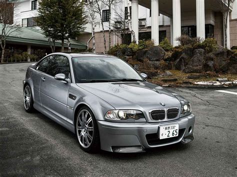 【試乗】往年の名車BMW E46 M3 CSL（2003）の圧巻の走りに心揺さぶられる (1/2) - Webモーターマガジン