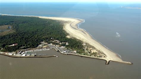 The Atlantic coast, the Gironde estuary and the Médoc... as viewed from above! - Invisible Bordeaux