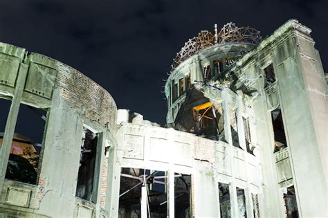 Premium Photo | Hiroshima atomic bomb dome