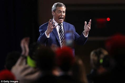 Nigel Farage gets hero's welcome at U.S. conservative political convention