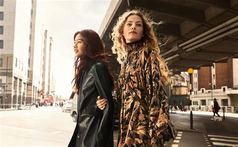 H&M Launches Shop Online In Australia - Retail & Leisure International