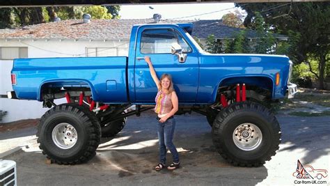 1980 C-10 CHEV 4x4 Custom Lifted Monster Show Truck