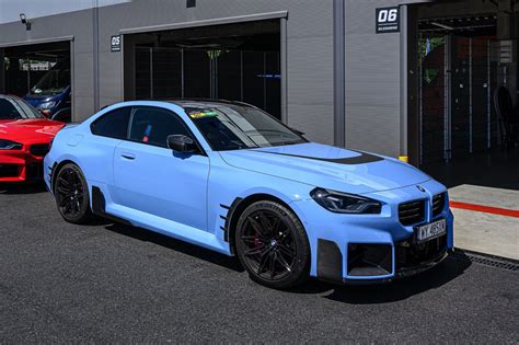 BMW M2 G87 in Zandvoort Blue und mit M Performance Parts