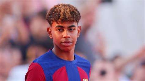 Lamine Yamal rewarded with new contract! 16-year-old set to extend Barcelona deal until 2026 ...
