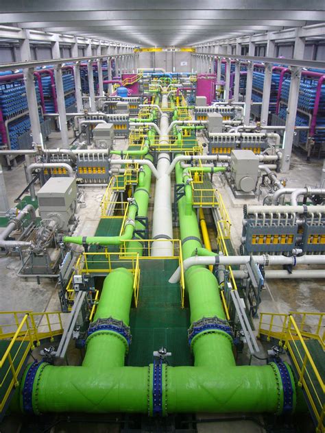 File:Reverse osmosis desalination plant.JPG - Wikipedia