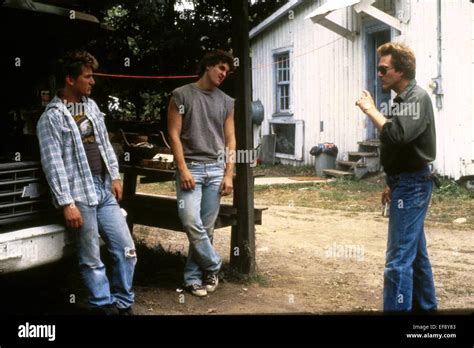 SEAN PENN CHRIS PENN & CHRISTOPHER WALKEN AT CLOSE RANGE (1986 Stock ...