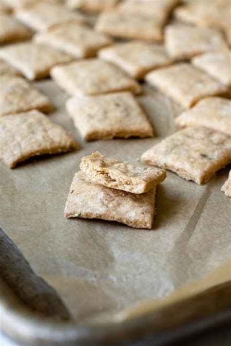 Whole Wheat Crackers - My Quiet Kitchen