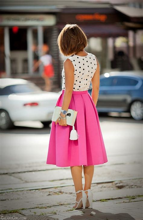 Hot Pink Outfits That Will Make You Add This Color To Your Wardrobe - fashionsy.com