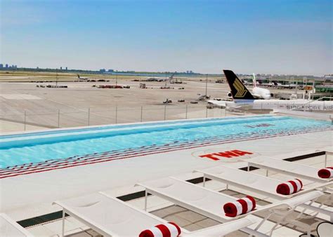 6 BEST HOTELS near JFK AIRPORT