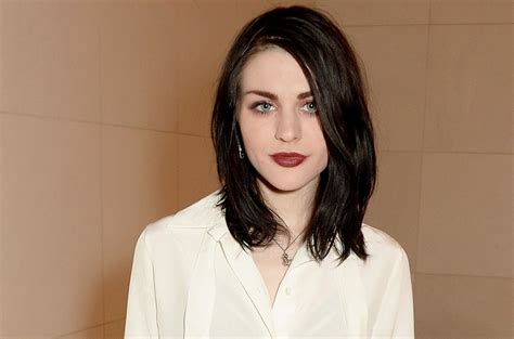 Kurt Cobain's Daughter Frances Bean Honors Fatherâ€™s 50th Birthday | Billboard