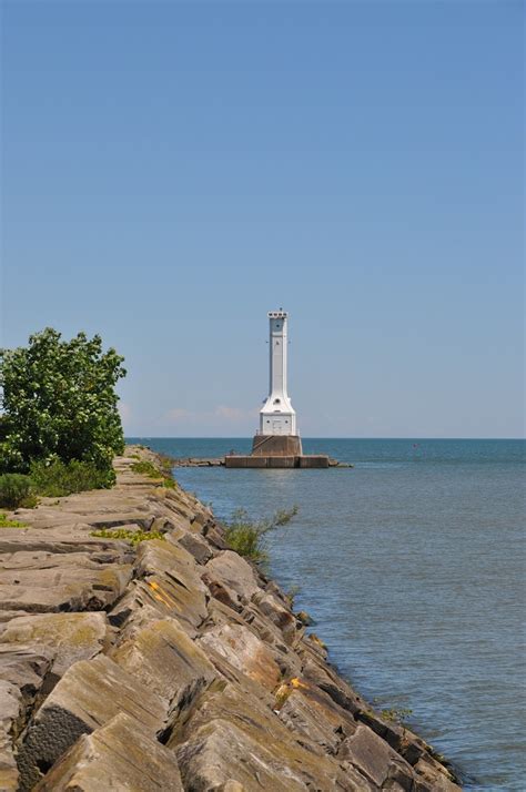 WC-LIGHTHOUSES: HURON HARBOR LIGHTHOUSE-HURON, OHIO