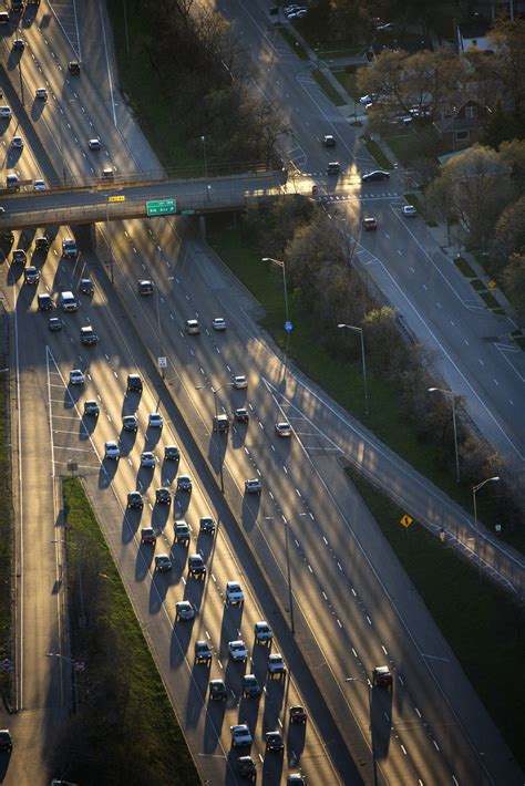 Chicago traffic. - Aerial view of traffic on Dan Ryan Expressway in Chicago, Illinois. Pinned by ...