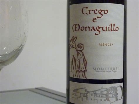 Crego e Monaguillo, Mencía grape from Monterrei, Ourense, Spain