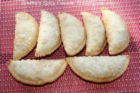 Kajjikayalu, a popular Andhra sweet with a sweet nutty filling ~ Smitha ...