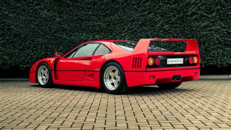 For sale: Ferrari F40 owned by Mercedes F1 boss Toto Wolff - Drive