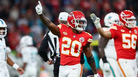 Power Rankings Week 11 | Where do the Chiefs Rank Following the Bye Week?