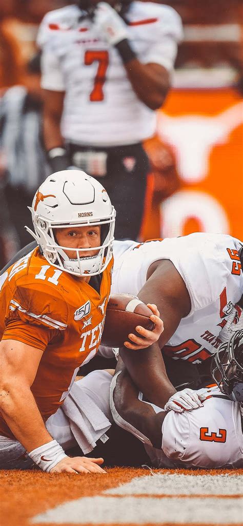 Sam Ehlinger touchdown against Texas Tech - Horns Illustrated