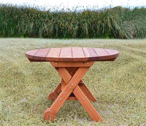 Round Wood Picnic Table with Wheels | Forever Redwood