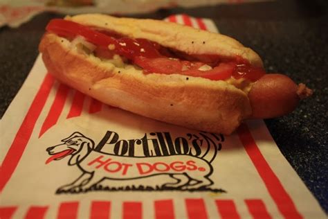 The Traveling Spoon: Portillo's Hot Dogs: A Chicago Classic