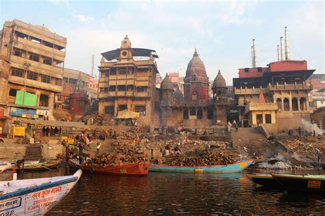 Banaras Ghat - A photo essay of Ghats of Varanasi