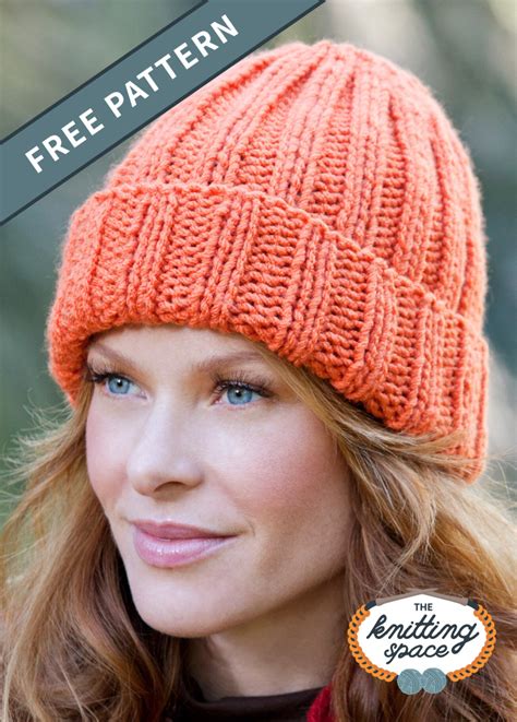 Lovely Ribbed Knitted Hat [FREE Knitting Pattern]