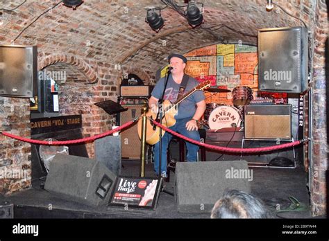 The Cavern Club Liverpool. Birthplace of the Beatles Stock Photo - Alamy