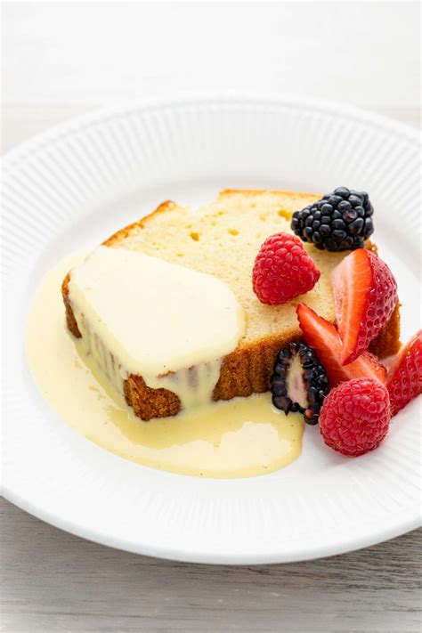 Crème Anglaise (Vanilla Custard Sauce) Recipe