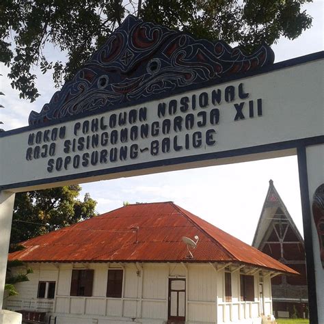 The Tomb of Sisingamangaraja XII, Samosir Island