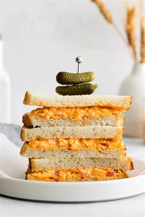 Pimento Cheese Sandwich Recipe - The Cheese Knees