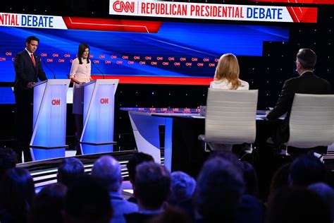 Drake hosts CNN Republican Presidential Debate - The Times-Delphic