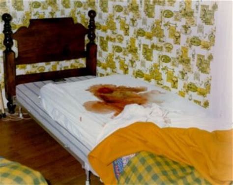 DeFeo Murder Photos at the Amityville House