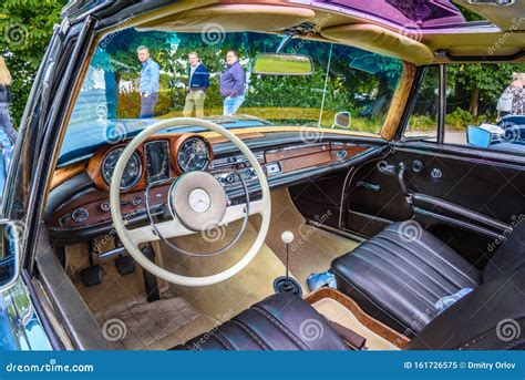 BADEN BADEN, GERMANY - JULY 2019: Violet Purple Leather Interior of MERCEDES-BENZ W111 280SE 280 ...